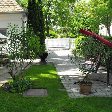 Kornel Apartman Siofok Exterior photo
